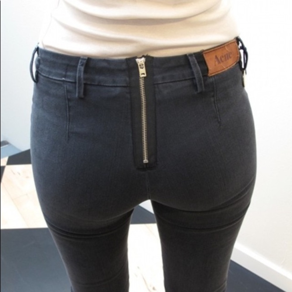 NWT Acne Studios Skin Rocca Jeans